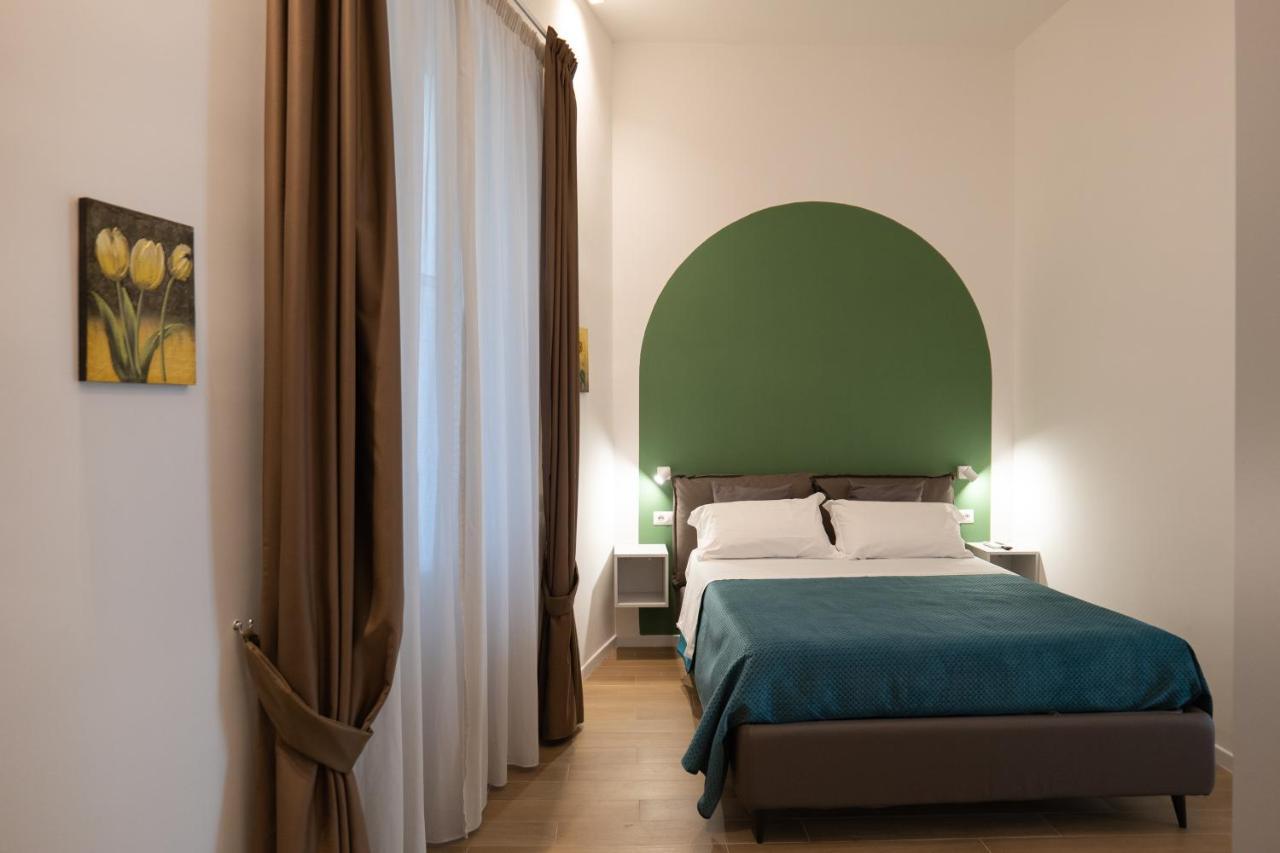 Relais Palazzo Olimpia - Corso Vittorio Emanuele Apartment Salerno Ngoại thất bức ảnh