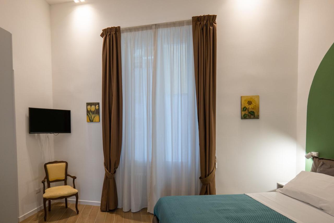 Relais Palazzo Olimpia - Corso Vittorio Emanuele Apartment Salerno Ngoại thất bức ảnh