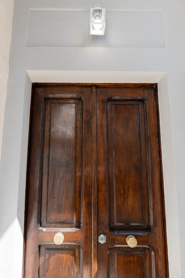 Relais Palazzo Olimpia - Corso Vittorio Emanuele Apartment Salerno Ngoại thất bức ảnh