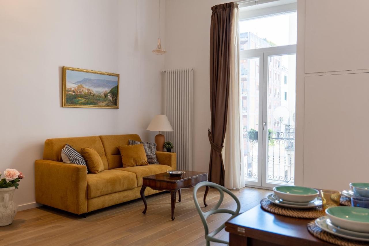 Relais Palazzo Olimpia - Corso Vittorio Emanuele Apartment Salerno Ngoại thất bức ảnh